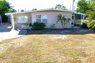 140 Palmetto Cir NE, Port Charlotte, FL 33952 - Photo 1