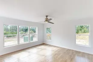 1215 Capricorn Blvd, Punta Gorda, FL 33983 - Photo 13