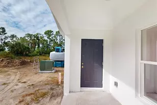 1215 Capricorn Blvd, Punta Gorda, FL 33983 - Photo 9