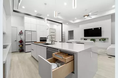 380 Cowry Road, Venice, FL 34293 - Photo 17