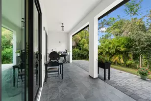 380 Cowry Rd, Venice, FL 34293 - Photo 39