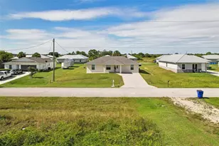 9010 S Indio Cir, Labelle, FL 33935 - Photo 31