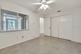 12221 SW Kingsway Cir, Lake Suzy, FL 34269 - Photo 41