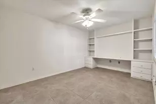 12221 SW Kingsway Cir, Lake Suzy, FL 34269 - Photo 39