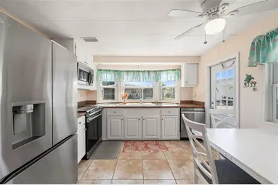 1000 Kings Highway #328, Port Charlotte, FL 33980 - Photo 7