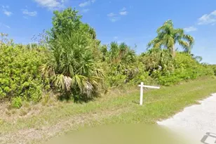 335 Flynn St, Port Charlotte, FL 33954 - Photo 1