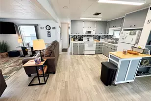 5217 Pebble Beach Ave, Sarasota, FL 34234 - Photo 11