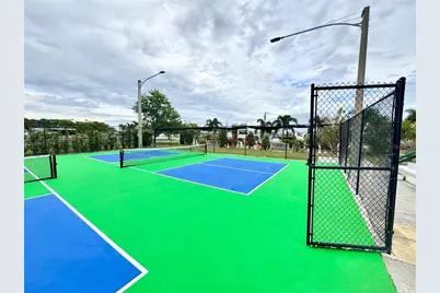 5217 Pebble Beach Avenue, Sarasota, FL 34234 - Photo 71