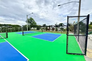 5217 Pebble Beach Ave, Sarasota, FL 34234 - Photo 71