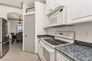 13361 SW Pembroke Cir N, Lake Suzy, FL 34269 - Photo 19