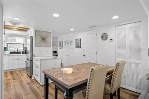 7223 Cloister Dr, Sarasota, FL 34231 - Photo 15