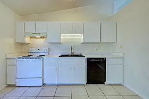 8298 Gancedo Ave, North Port, FL 34291 - Photo 31