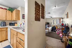 825 SW 60 Terrace, Gainesville, FL 32607 - Photo 15