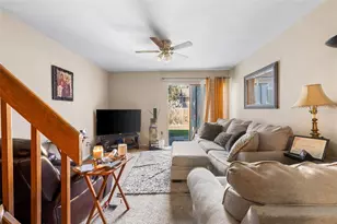 825 SW 60 Terrace, Gainesville, FL 32607 - Photo 9