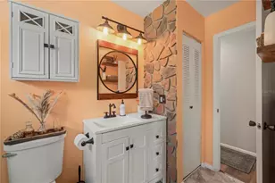 357 Lenoir St NW, Port Charlotte, FL 33948 - Photo 17