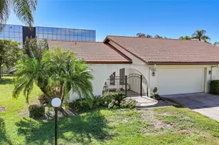 3861 El Poinier Ct, Sarasota, FL 34232 - Photo 3