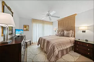 3861 El Poinier Ct, Sarasota, FL 34232 - Photo 17