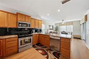 3861 El Poinier Ct, Sarasota, FL 34232 - Photo 13