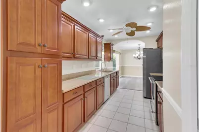 1042 Strasburg Drive, Port Charlotte, FL 33952 - Photo 29