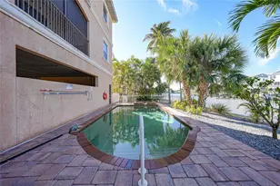 290 Lewis Cir, Punta Gorda, FL 33950 - Photo 37