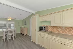 612 La Jolla Cir, North Port, FL 34287 - Photo 17