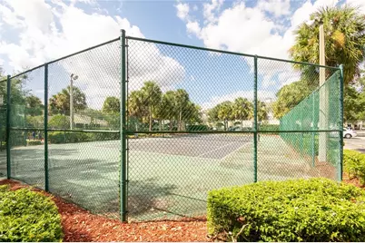 18103 Back Stretch Lane, Tampa, FL 33647 - Photo 23