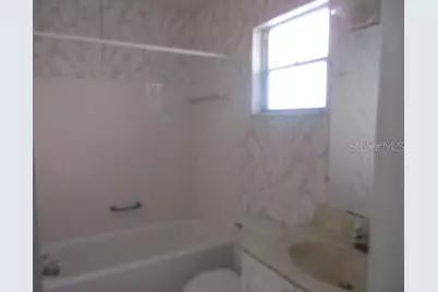 5571 Riverbluff Circle #V1, Sarasota, FL 34231 - Photo 9