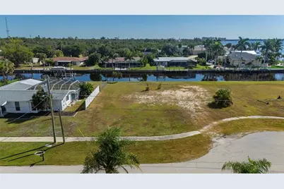 4450 Gardner Drive, Port Charlotte, FL 33952 - Photo 5