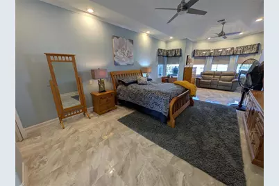 11600 SW Dallas Drive N, Lake Suzy, FL 34266 - Photo 15