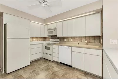 1 Colony Point Drive #3C, Punta Gorda, FL 33950 - Photo 13