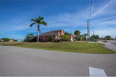2412 Rio De Janeiro Avenue, Punta Gorda, FL 33983 - Photo 61