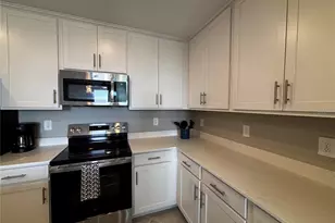 17560 Opal Sand Dr, Venice, FL 34293 - Photo 3