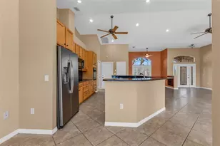 2101 Gulfview Rd, Punta Gorda, FL 33950 - Photo 9