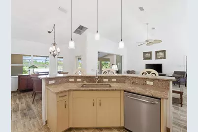 34 Medalist Circle, Rotonda West, FL 33947 - Photo 9