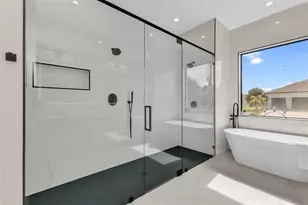 1168 Boundary Blvd, Rotonda West, FL 33947 - Photo 23