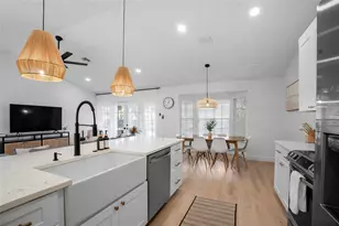 1930 Faun Rd, Venice, FL 34293 - Photo 13