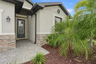 1824 Saddlewood Cir, Port Charlotte, FL 33953 - Photo 3