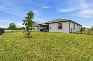 1824 Saddlewood Cir, Port Charlotte, FL 33953 - Photo 43