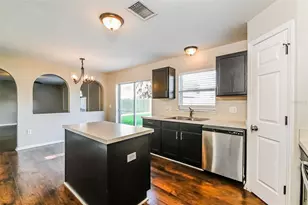 10405 Fly Fishing St, Riverview, FL 33569 - Photo 5