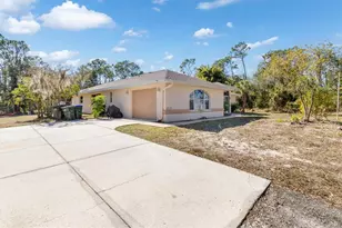 2209 Tropicaire Blvd, North Port, FL 34286 - Photo 5