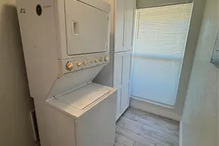 189 Small St SE, Port Charlotte, FL 33952 - Photo 5