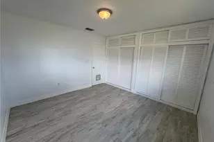 189 Small St SE, Port Charlotte, FL 33952 - Photo 9