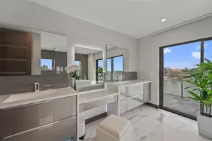 36 Dolphin Dr, Treasure Island, FL 33706 - Photo 39