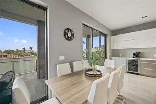 36 Dolphin Dr, Treasure Island, FL 33706 - Photo 11