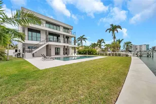 36 Dolphin Dr, Treasure Island, FL 33706 - Photo 59