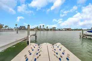 36 Dolphin Dr, Treasure Island, FL 33706 - Photo 61