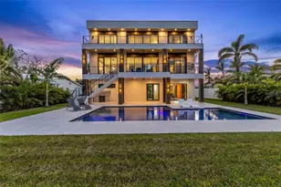 36 Dolphin Dr, Treasure Island, FL 33706 - Photo 69