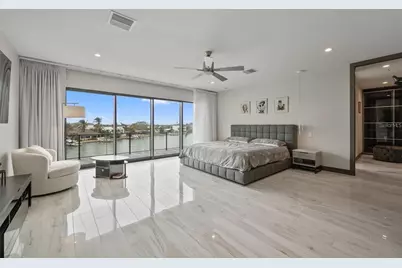 36 Dolphin Drive, Treasure Island, FL 33706 - Photo 29