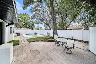 10714 N Central Avenue, Tampa, FL 33612 - Photo 9