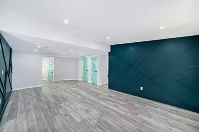 10714 N Central Avenue, Tampa, FL 33612 - Photo 15